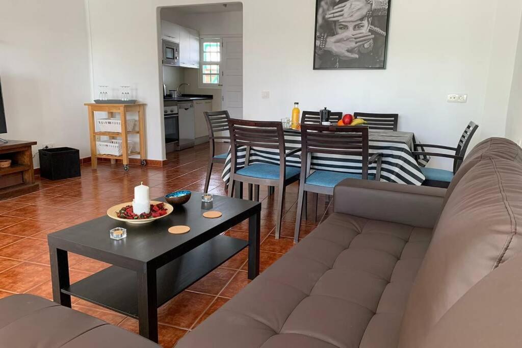 Apartamento Bastian Casas Verdes Costa Teguise Εξωτερικό φωτογραφία